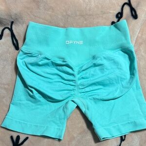 dfyne dynamic shorts